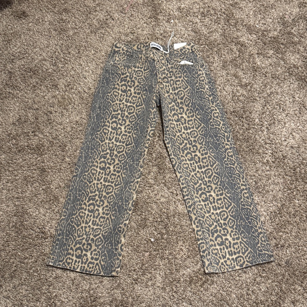 adorable Leopard Print Jeans 
(lighting is not the best in this room)